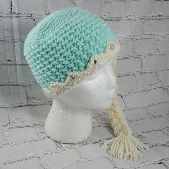 Beautiful "frozen" Handmade Beanie Crochet - Picture 4 of 6